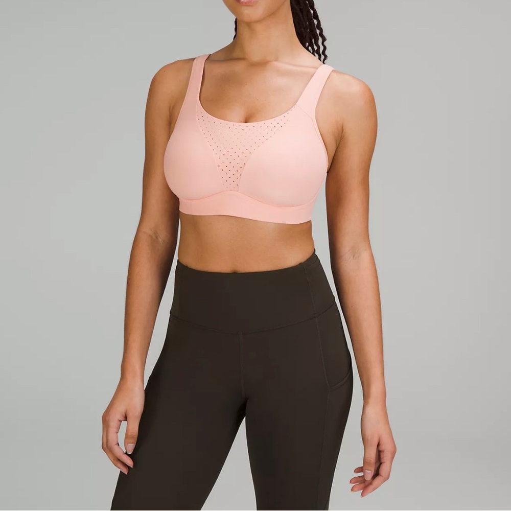 LULULEMON Run Times Bra
High Support**